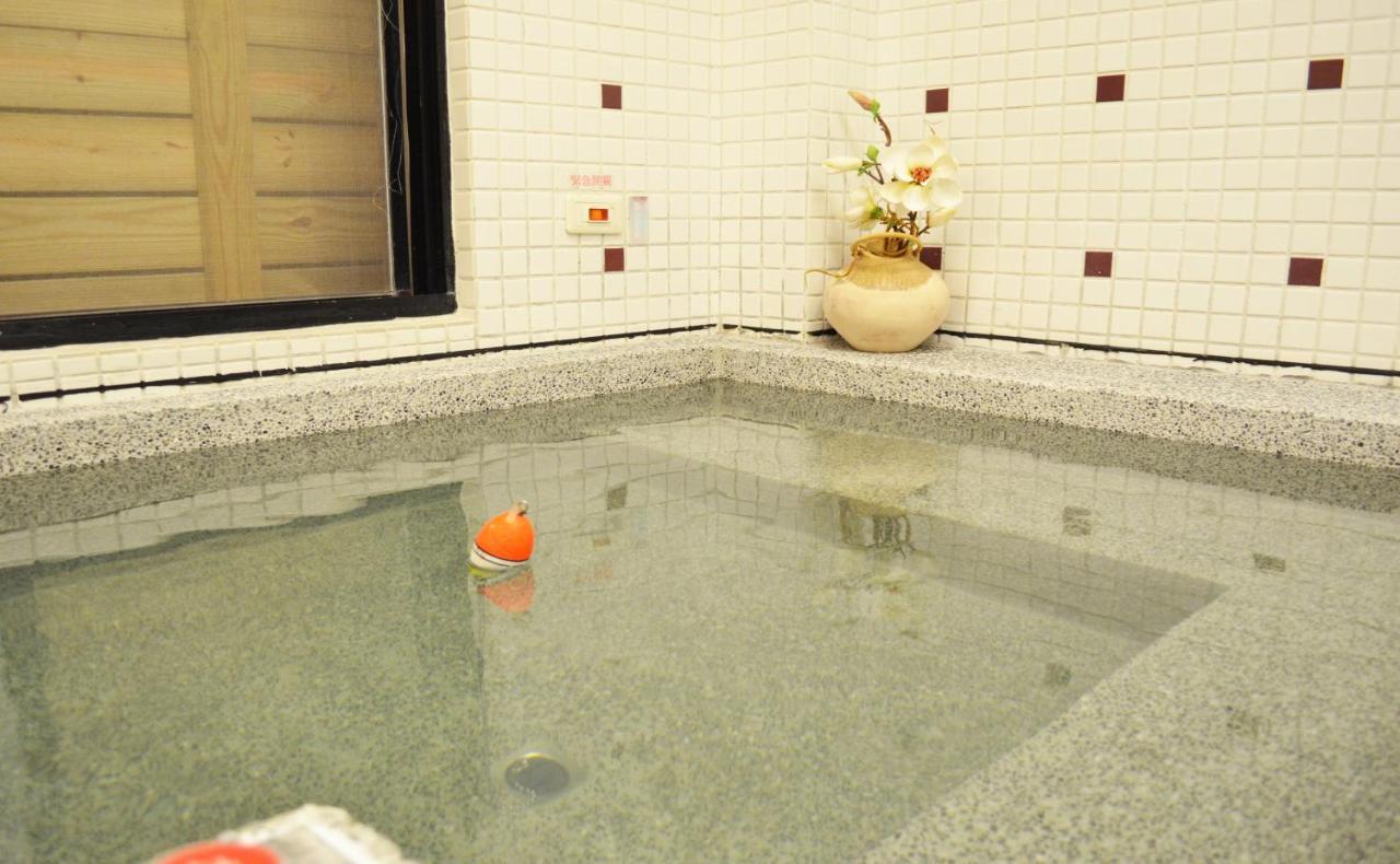 Отель Wulai Town House Экстерьер фото