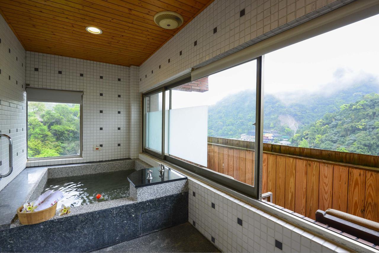 Отель Wulai Town House Экстерьер фото